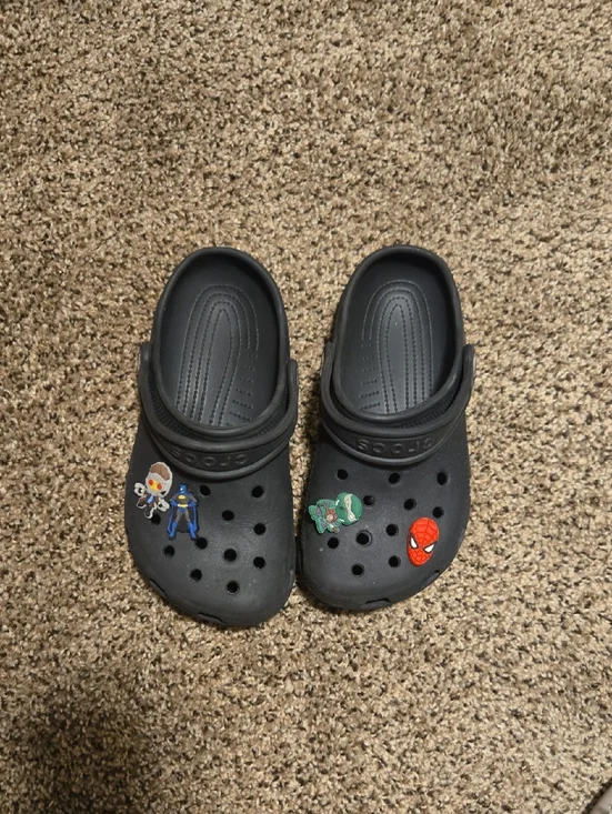 Crocs - Picture 1 of 6